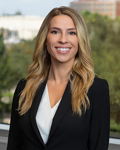 Bridget Dennis, Shutts & Bowen LLP Photo