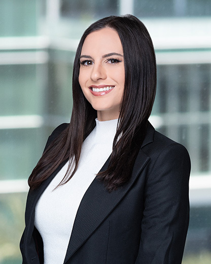 Emily Ballard, Shutts & Bowen LLP Photo